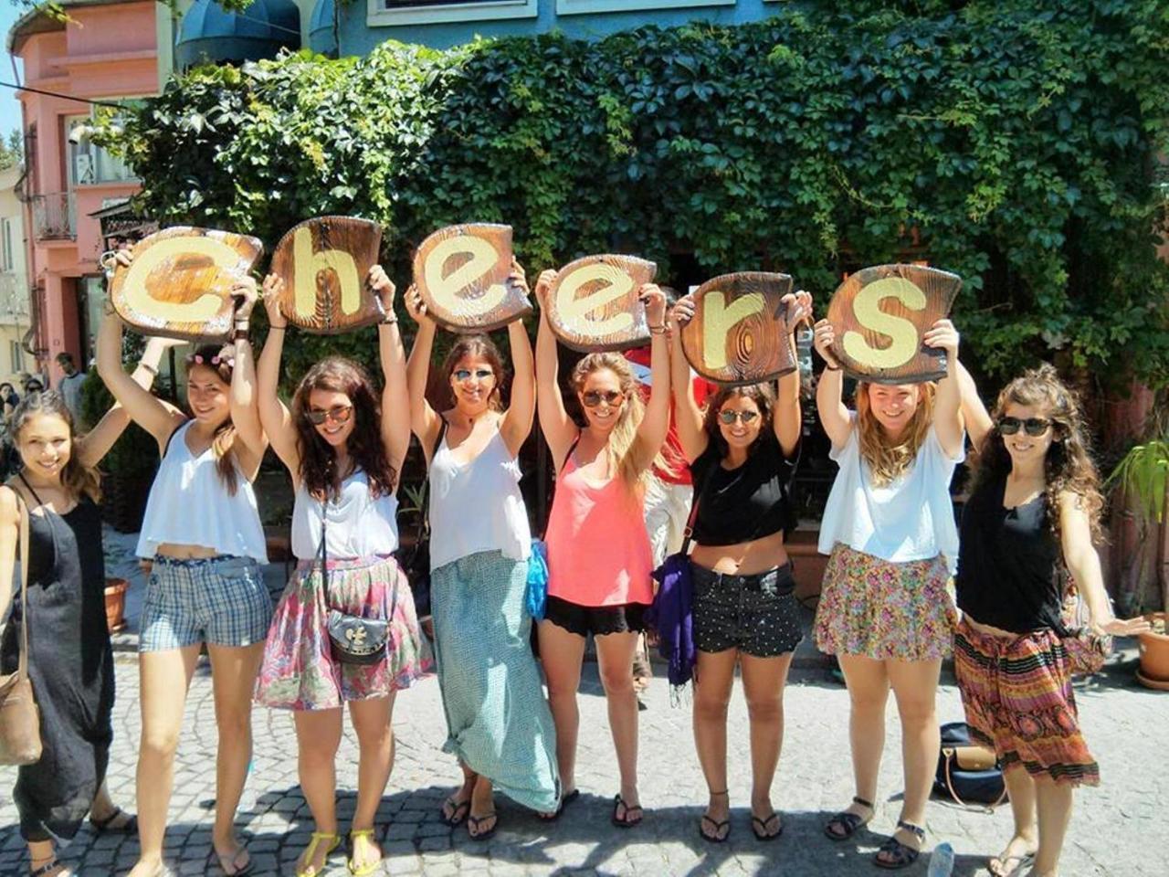 Cheers Hostel Стамбул Экстерьер фото